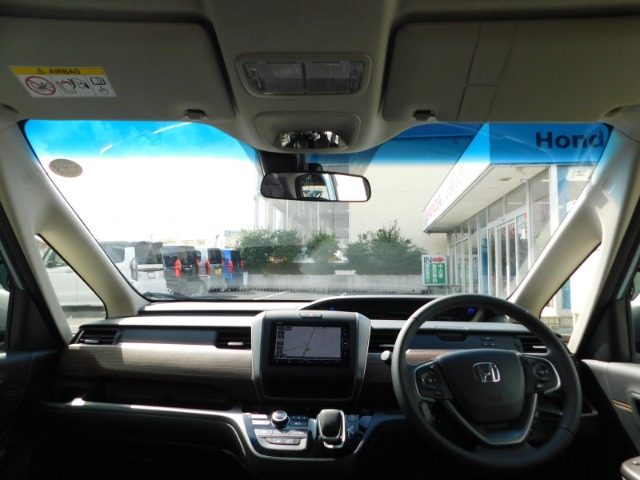 フリード+1.5 ハイブリッド クロスター ホンダセンシング