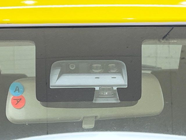 �y�X�Y�L �Z�[�t�e�B�T�|�[�g�z���s���ɑO���̎ԗ�����F�����A�Փ˂������Ȏ��͌x��ƃu���[�L�ŏՓˉ���Ɣ�Q�y�����A�V�X�g�B�����S�Ƀh���C�u�����y���݂��������܂��B