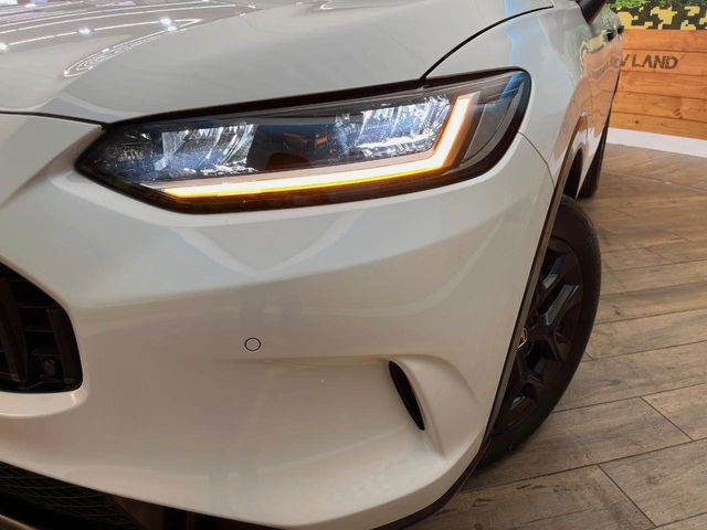 �yLED�w�b�h���C�g�z���V����ԑ��s�����ǍD�Ȏ��E���m�ۂ����S���ĉ^�]�ł��鍂�P�xLED�w�b�h���C�g�𑕔�!�_�����x�������A����d�͂��}�����Ă��܂��B