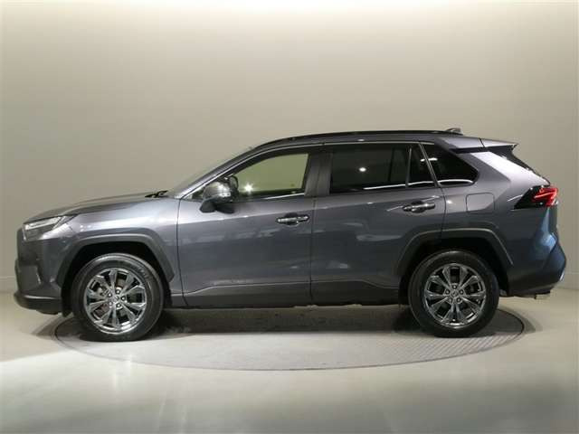 RAV42.5 ハイブリッド G E-Four 4WD