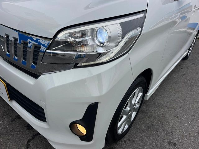 �yHID�w�b�h���C�g�z���ɖ��邭�O�����Ƃ炵�Ă����̂ŁA���V����Ԃ̑��s�������E�ǍD�ň��S���Ă���肢�������܂��B