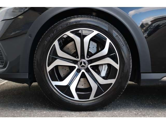 EクラスオールテレインE220d 4マチック (ISG)  4WD