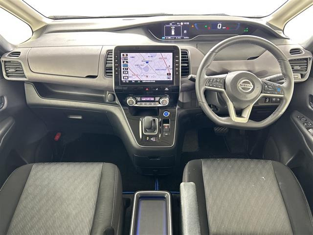 セレナ1.2 e-POWER ハイウェイスターV