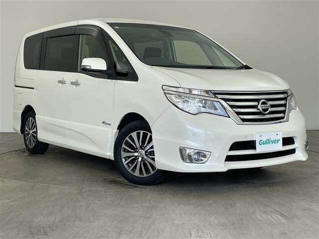 セレナ2.0 ハイウェイスター S-HYBRID