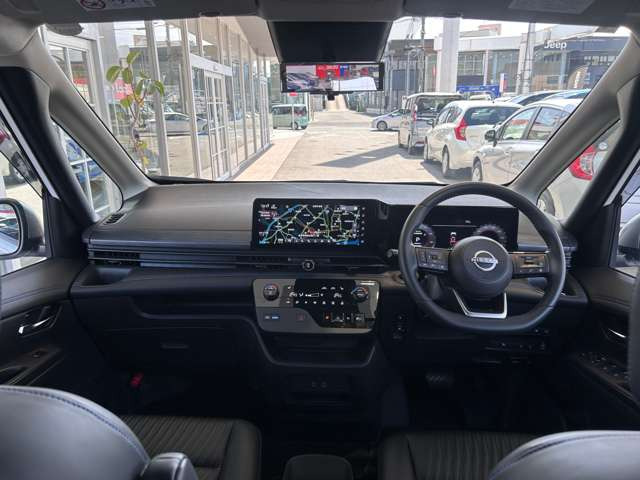 セレナ1.4 e-POWER AUTECH スポーツ スペック