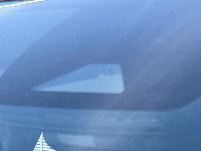 �y�g���^�Z�[�t�e�B�Z���X�z���s���ɑO���̎ԗ�����F�����A�Փ˂������Ȏ��͌x��ƃu���[�L�ŏՓˉ���Ɣ�Q�y�����A�V�X�g�B�����S�Ƀh���C�u�����y���݂��������܂��B