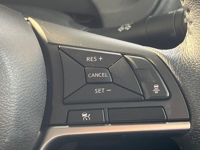 �y�C���e���W�F���g�N���[�Y�R���g���[���z�������H�ł̒��������s���y��!�����ő��x��ۂN���[�Y�R���g���[�����A�Փˌy���V�X�e���ƘA�g���A�O���̎ԗ������m���ĎԊԂ�ۂ悤�ɑ��x���߂��Ă���܂�!!