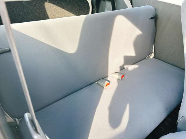 ���Ђł͌��I�������Ԃ𖈌���ʂɎd������s�Ȃ��A�����߂₷�����i�ł��񋟂��Ă���܂���