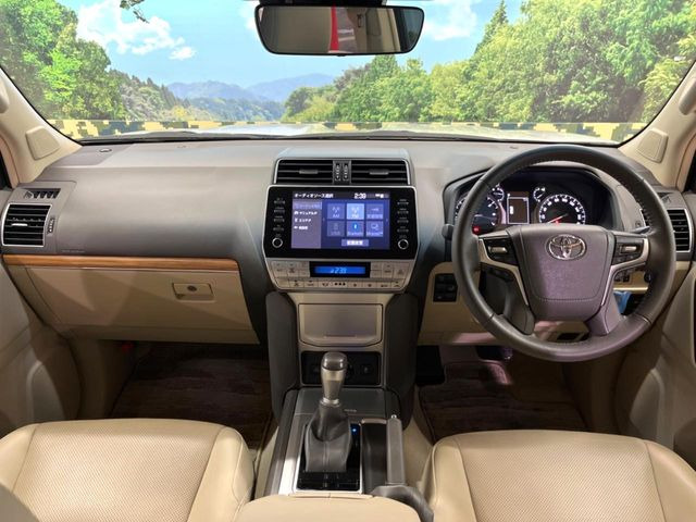 グループ総在庫数約30,000台!!全国の系列店からメーカー・車種問わずご紹介出来るので、あなたにピッタリのお車が見つかるはずです♪まずはお問い合わせ下さい☆