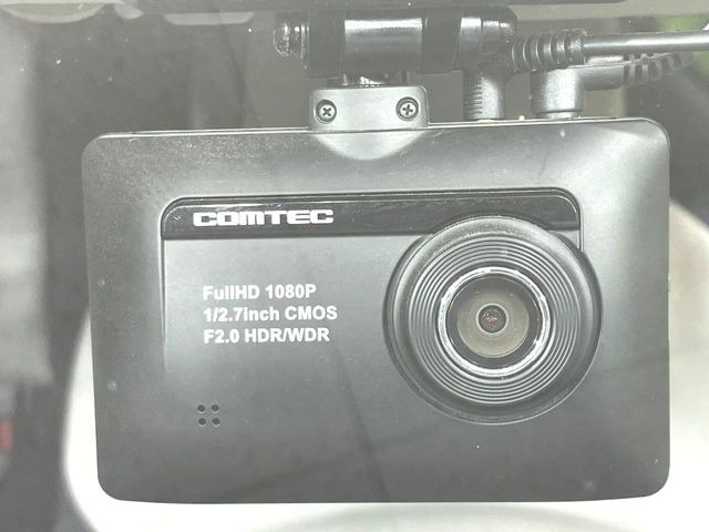 �y�h���C�u���R�[�_�[�z�h���C�u���R�[�_�[����!���s���͂������A������^�]�⎖�̂ɑ��������ہA�f���ŋL�^���A����̃��X�N�ɔ����܂��B���L�^�pSD�J�[�h�͂��q�l�����g�ł��������������K�v������܂��B