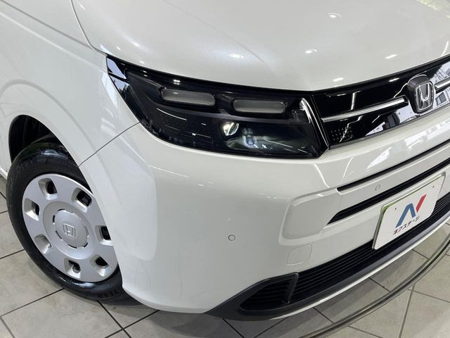 �yLED�w�b�h���C�g�z���V����ԑ��s�����ǍD�Ȏ��E���m�ۂ����S���ĉ^�]�ł��鍂�P�xLED�w�b�h���C�g�𑕔�!�_�����x�������A����d�͂��}�����Ă��܂��B