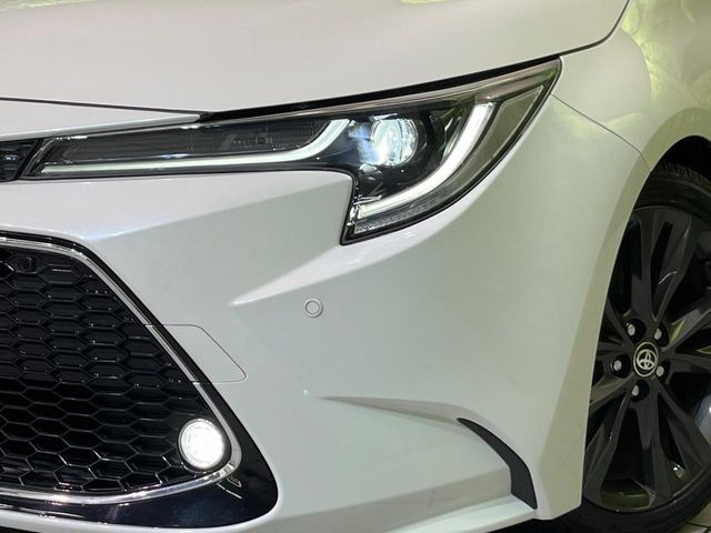 �yLED�w�b�h���C�g�z���V����ԑ��s�����ǍD�Ȏ��E���m�ۂ����S���ĉ^�]�ł��鍂�P�xLED�w�b�h���C�g�𑕔�!�_�����x�������A����d�͂��}�����Ă��܂��B