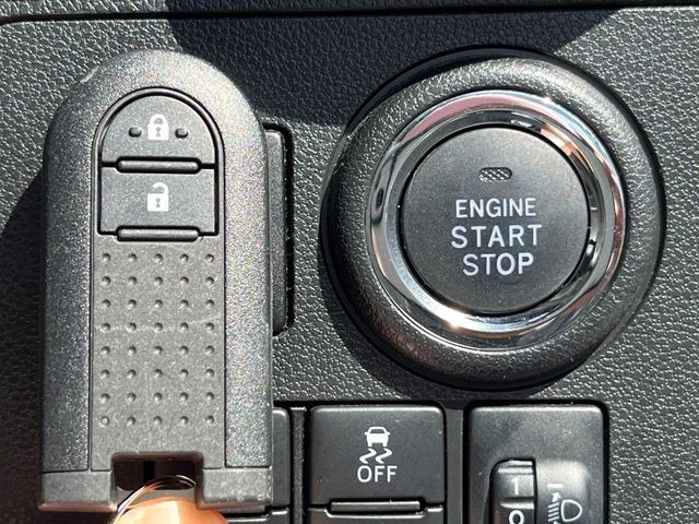 �y�L�[���X�z�������ꂽ�ꏊ����ł��{�^����Ńh�A�̊J���E�{�����ł���̂łƂ��Ă��֗�!�h�A�̌�������ɏ������邱�Ƃ�����܂����