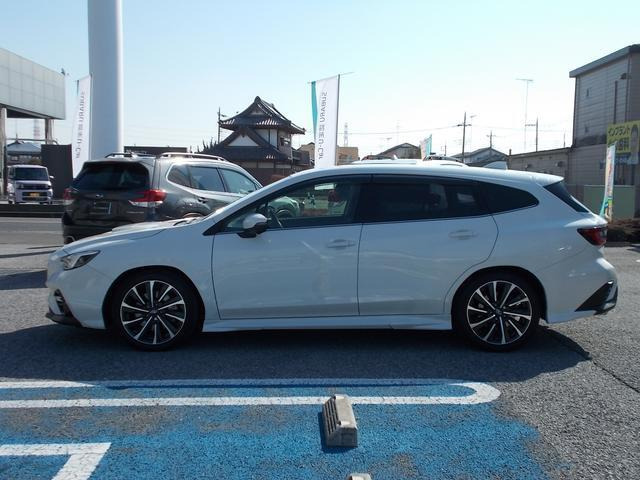 レヴォーグ1.8 STI スポーツ 4WD