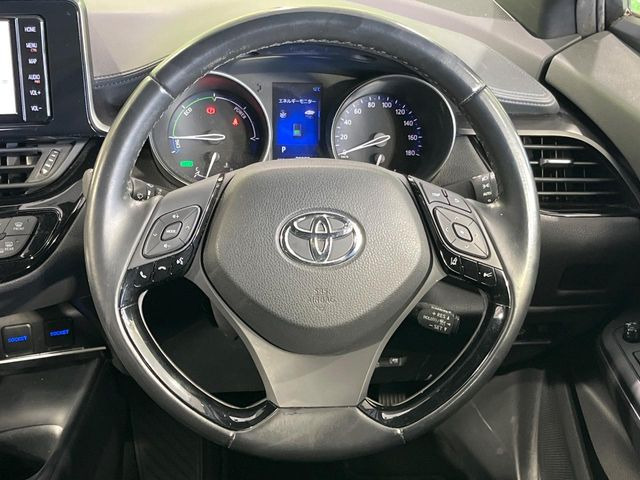 �y�����v�����X�e�A�����O�z�㎿�Ȋv���g�p���邱�ƂŁA��ɂ����������݂ƂĂ��^�]���₷���n���h���ł���