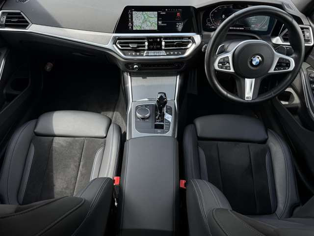 3シリーズセダン320i Mスポーツ