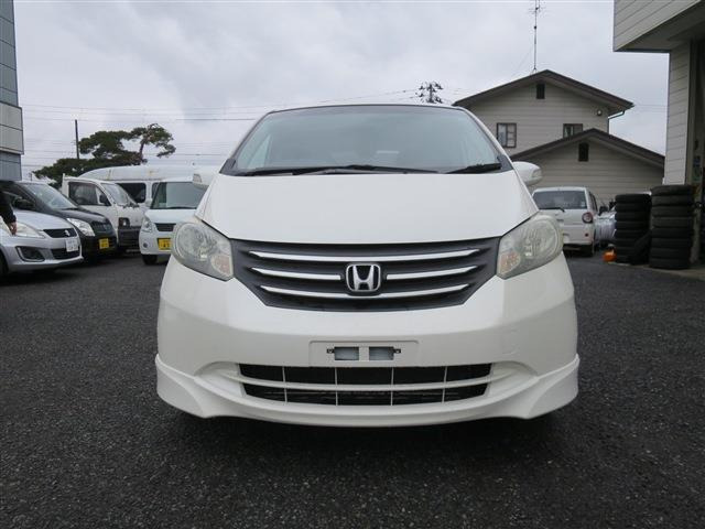 フリード1.5 G ジャストセレクション