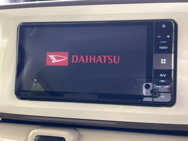 ムーヴキャンバスX メイクアップ リミテッド SAIII