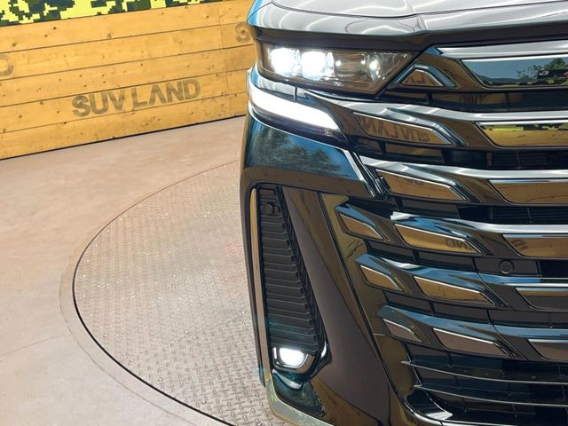 �yLED�w�b�h���C�g�z���V����ԑ��s�����ǍD�Ȏ��E���m�ۂ����S���ĉ^�]�ł��鍂�P�xLED�w�b�h���C�g�𑕔�!�_�����x�������A����d�͂��}�����Ă��܂��B