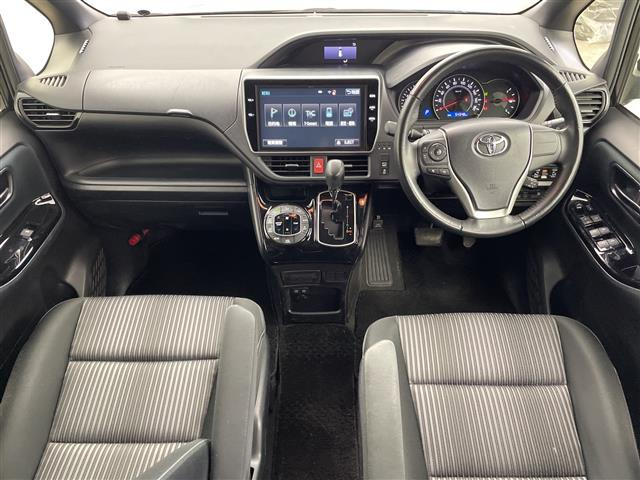 ヴォクシー2.0 ZS