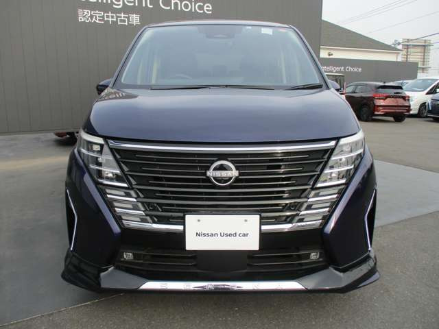 セレナ1.4 e-POWER ハイウェイスターV