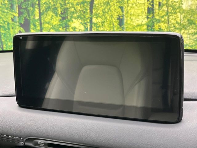 �y10.25�C���`�}�c�_�R�l�N�g�z�ԓ��̕��͋C�Ƀ}�b�`������^�f�B�X�v���C�B�X�}�z�ڑ��ł̃i�r�g�p��Bluetooth�Đ����A�l�X�ȋ@�\���y���߂܂��B�����I�ȃ_�C�������삪�\�ŁA�g��������ǍD�ł��B