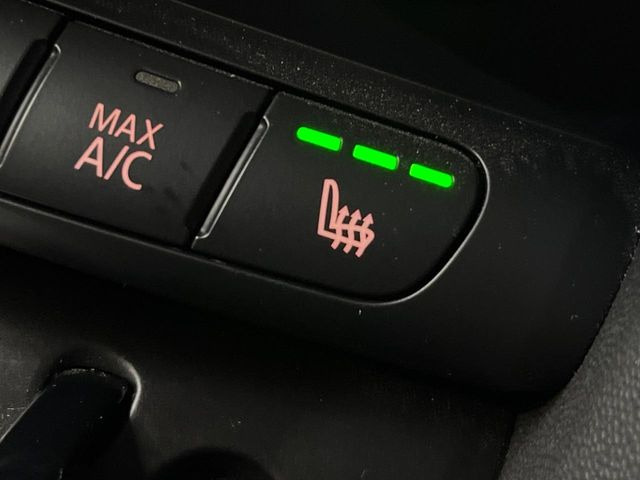 ���t�����g�V�[�g�q�[�e�B���O:�^�]�ȁE����ȋ��ɎO�i�K�Œ��߂��\�ȃV�[�g�q�[�^�[�𑕔����Ă���܂��B�G�߂��킸���K�ɂ��g�p���������܂��B