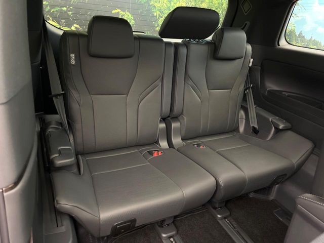 3��ڃV�[�g�͂�������ԗǍD����l�ł��������ƍ����Ē����܂��̂ŁA��l���ł̂��o���������N���N�ł��􂲉Ƒ��ŁA�C�̒m�ꂽ���ԂŁA�h���C�u�ɍs���̂��y���݂ł��ˁ�