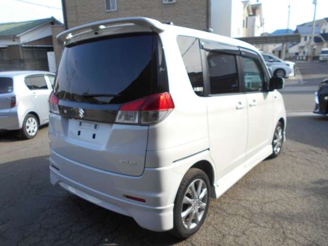 ソリオ1.2 ブラック＆ホワイト