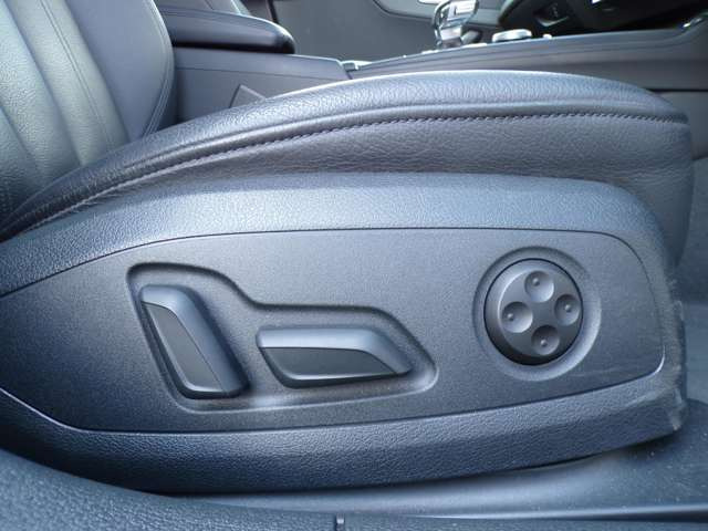 �O���[�v�݌�150��ȏ� �݌ɂɂȂ��Ԃ��T���܂������K���i�̃h���C�u���R�[�_�[�����t���\�ł� �{�X�ł̓��F���t�@�C�A ���[�h�X�^�[ �N���E�� LS �X�J�C���C�� �}�[�NX 86 �݌ɂ��L�x