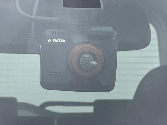 �y�h���C�u���R�[�_�[�z�h���C�u���R�[�_�[����!���s���͂������A������^�]�⎖�̂ɑ��������ہA�f���ŋL�^���A����̃��X�N�ɔ����܂��B���L�^�pSD�J�[�h�͂��q�l�����g�ł��������������K�v������܂��B