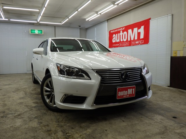 LS600h バージョンC Iパッケージ 4WD