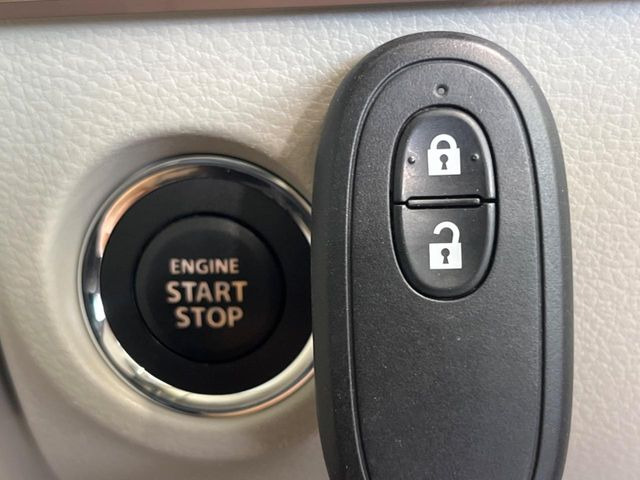 �y�L�[���X�X�^�[�g�V�X�e���z�J�o����|�P�b�g�ɓ��ꂽ�܂܂ł��h�A�̎{���E�������\�ȃX�}�[�g�L�[�𑕔��B�G���W���̃I���E�I�t�����J�M�����o���K�v����������Ƃ��Ă��֗��ł���