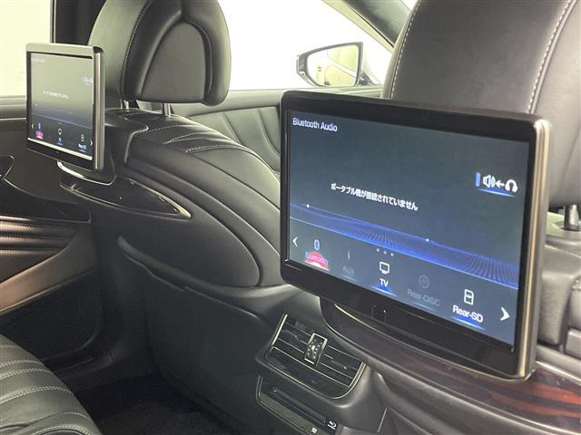 LS500h エグゼクティブ 4WD