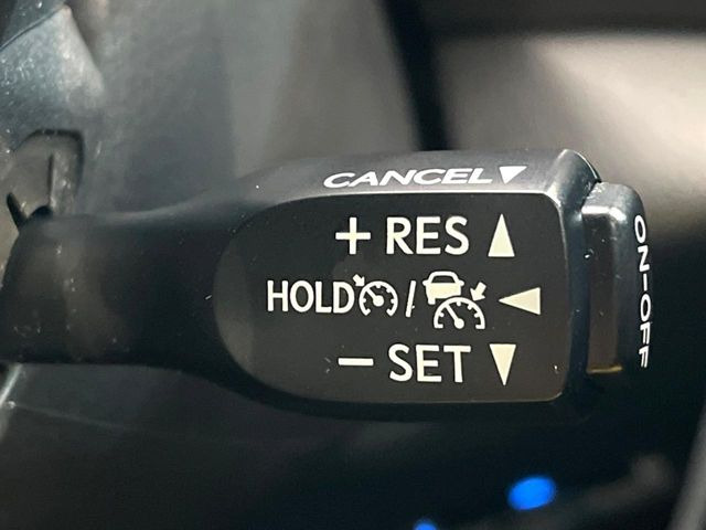 �y���[�_�[�N���[�Y�R���g���[���z�������H�ł̒��������s���y��!!�����ő��x��ۂN���[�Y�R���g���[�����A�Փˌy���V�X�e���ƘA�g���A�O���̎ԗ������m���ĎԊԂ�ۂ悤�ɑ��x���߂��Ă���܂�!!