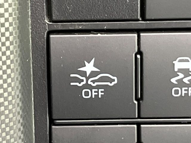 �y�v���N���b�V���Z�[�t�e�B�z�O���̎ԗ��������m���A�Փ˂������Ȏ��͌x��Œ��ӂ𑣂��A�u���[�L�𓥂ޗ͂��T�|�[�g�B�u���[�L�𓥂߂Ȃ������ꍇ�͏Փ˔�Q�y���u���[�L���쓮�A�Փˉ�����T�|�[�g���܂��B