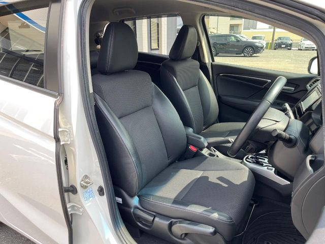 �^�]�ȃV�[�g���͎g�p�������Ȃ��A�ǍD�ȏ�ԂƂȂ��Ă��܂��B���J�Ɏg���Ă������Ƃ��悭�킩��܂��ˁB