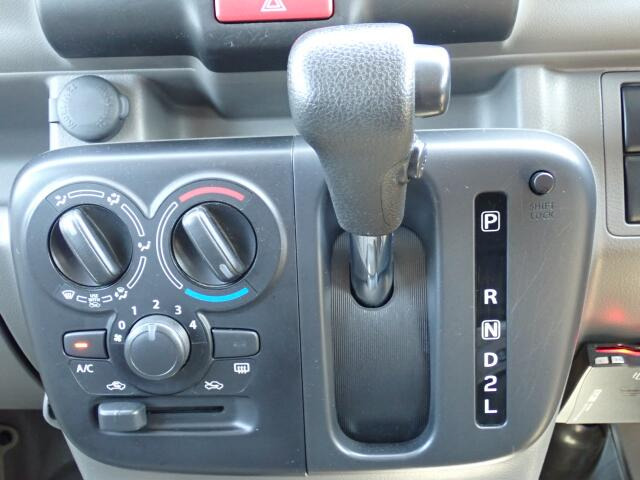 �V�t�g�ƃG�A�R���ł��B�_�C�������̃}�j���A���G�A�R���ɂȂ�܂��B�V���v���Ŏg���₷��!