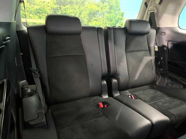 �y���烌�U�[�V�[�g�z����̂ӂ���肪�e�ՂŃ����e�i���X�����ȒP�ȁA�@�\���ɗD��鍇����v���̗p�����㎿�ȃV�[�g�ł��B����S�n���悭�A���������ӂ��S�n�ǂ��ԓ���Ԃ����o���Ă���܂��B