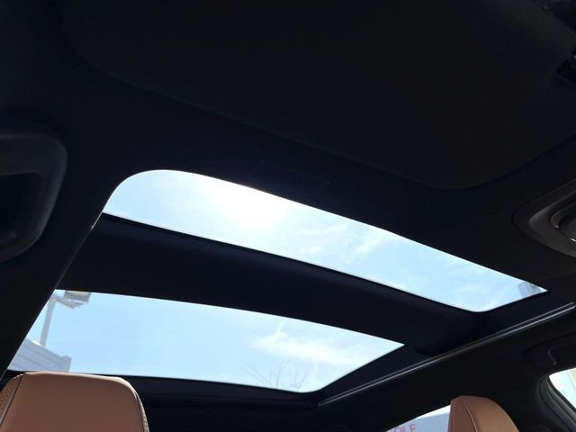 �y�K���X���[�t�z�K���X���[�t���ڂŎԓ��̉��������C�ɃA�b�v!�J���I�ȃh���C�u�����y���݂��������܂��B