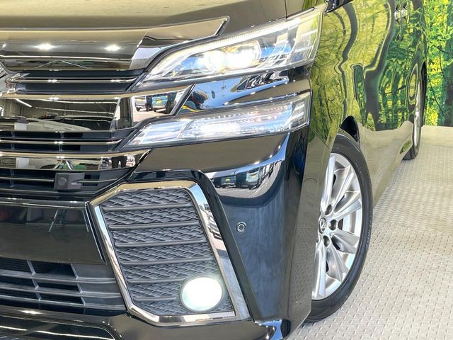 �yLED�w�b�h���C�g�z���V����ԑ��s�����ǍD�Ȏ��E���m�ۂ����S���ĉ^�]�ł��鍂�P�xLED�w�b�h���C�g�𑕔�!�_�����x�������A����d�͂��}�����Ă��܂��B