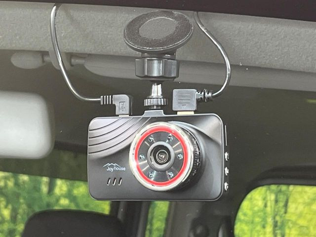 �y�h���C�u���R�[�_�[�z���S�E���S�ȃJ�[���C�t�ɕK�{�̃h���C�u���R�[�_�[�𑕔�!���s���͂������A������^�]�⎖�̂ɑ��������ۂ̏󋵂��f���ŋL�^���A����̃��X�N�ɔ����܂��B