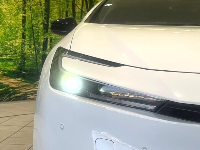 �yLED�w�b�h���C�g�z���V����ԑ��s�����ǍD�Ȏ��E���m�ۂ����S���ĉ^�]�ł��鍂�P�xLED�w�b�h���C�g�𑕔�!�_�����x�������A����d�͂��}�����Ă��܂��B