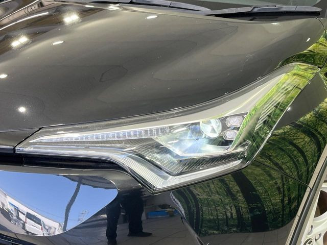 �yLED�w�b�h���C�g�z���V����ԑ��s�����ǍD�Ȏ��E���m�ۂ����S���ĉ^�]�ł��鍂�P�xLED�w�b�h���C�g�𑕔�!�_�����x�������A����d�͂��}�����Ă��܂��B