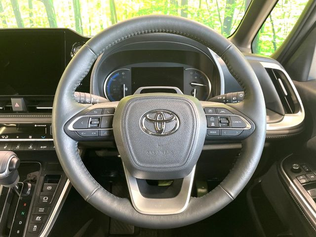 �y�����v�����X�e�A�����O�z�㎿�Ȋv���g�p���邱�ƂŁA��ɂ����������݂ƂĂ��^�]���₷���n���h���ł���