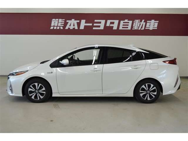 プリウスPHV1.8 S