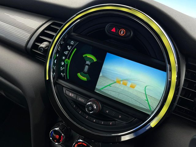 ���o�b�N�J����:�֗��ȁy�o�b�N�J�����z�ň��S�m�F���ł��܂��B���Ԃ����ȕ��ɂ��I�X�X���ȕ֗��@�\�ł��B