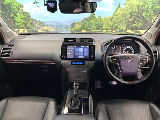 ランドクルーザープラド2.7 TX Lパッケージ マットブラック エディション 4WD