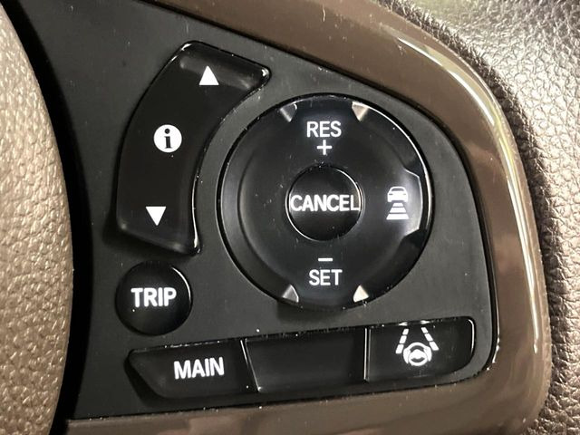 �y�A�_�v�e�B�u�N���[�Y�R���g���[���z�������H�ł̒��������s���y��!!�����ő��x��ۂN���[�Y�R���g���[�����A�Փˌy���V�X�e���ƘA�g���A�O���̎ԗ������m���ĎԊԂ�ۂ悤�ɑ��x���߂��Ă���܂�!!