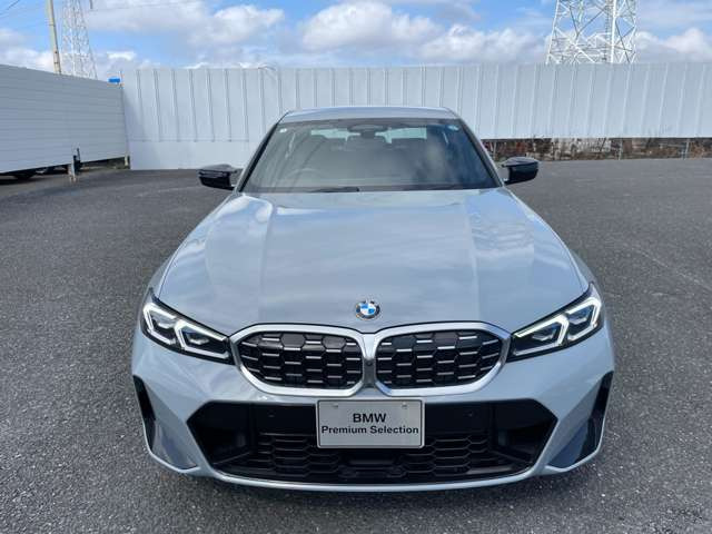 3シリーズセダンM340i xドライブ 4WD